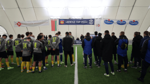 Поздравления для Криушенко и другие детали церемонии открытия Winter Cup-2023