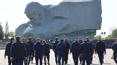 Футболисты «Динамо-Брест» посетили Брестскую крепость