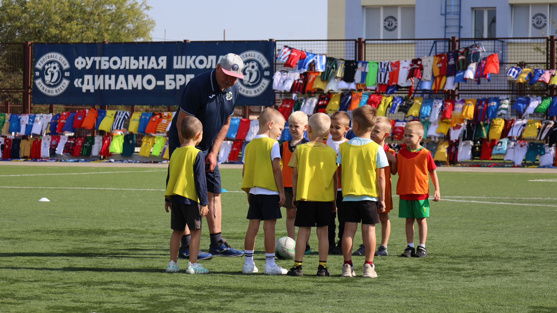 Школа &laquo;Динамо-Брест&raquo; готова ответить на все ваши вопросы